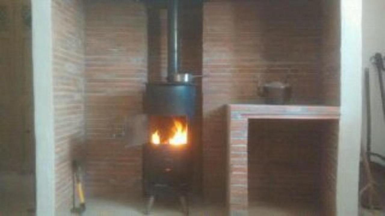 Casa En La Plaza, Hinojares - Ideal For Exploring The Area المظهر الخارجي الصورة