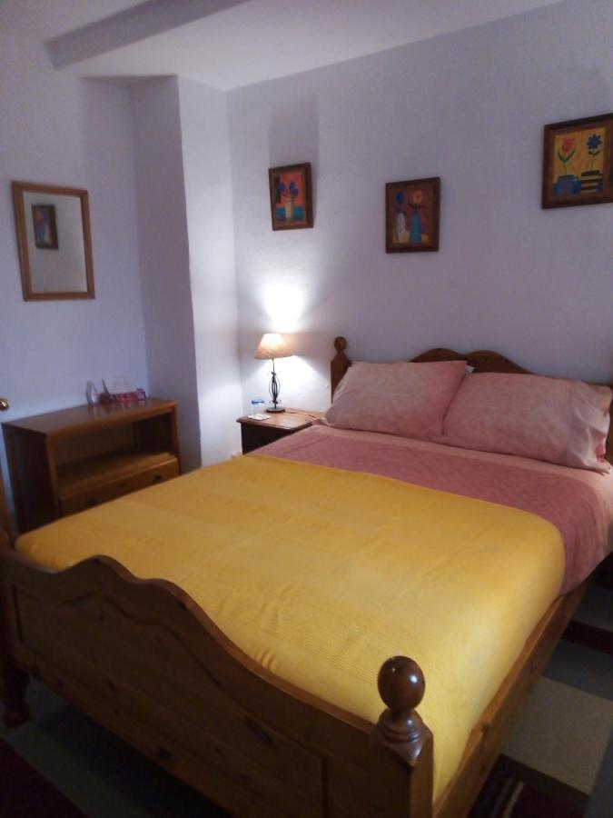 Casa En La Plaza, Hinojares - Ideal For Exploring The Area المظهر الخارجي الصورة