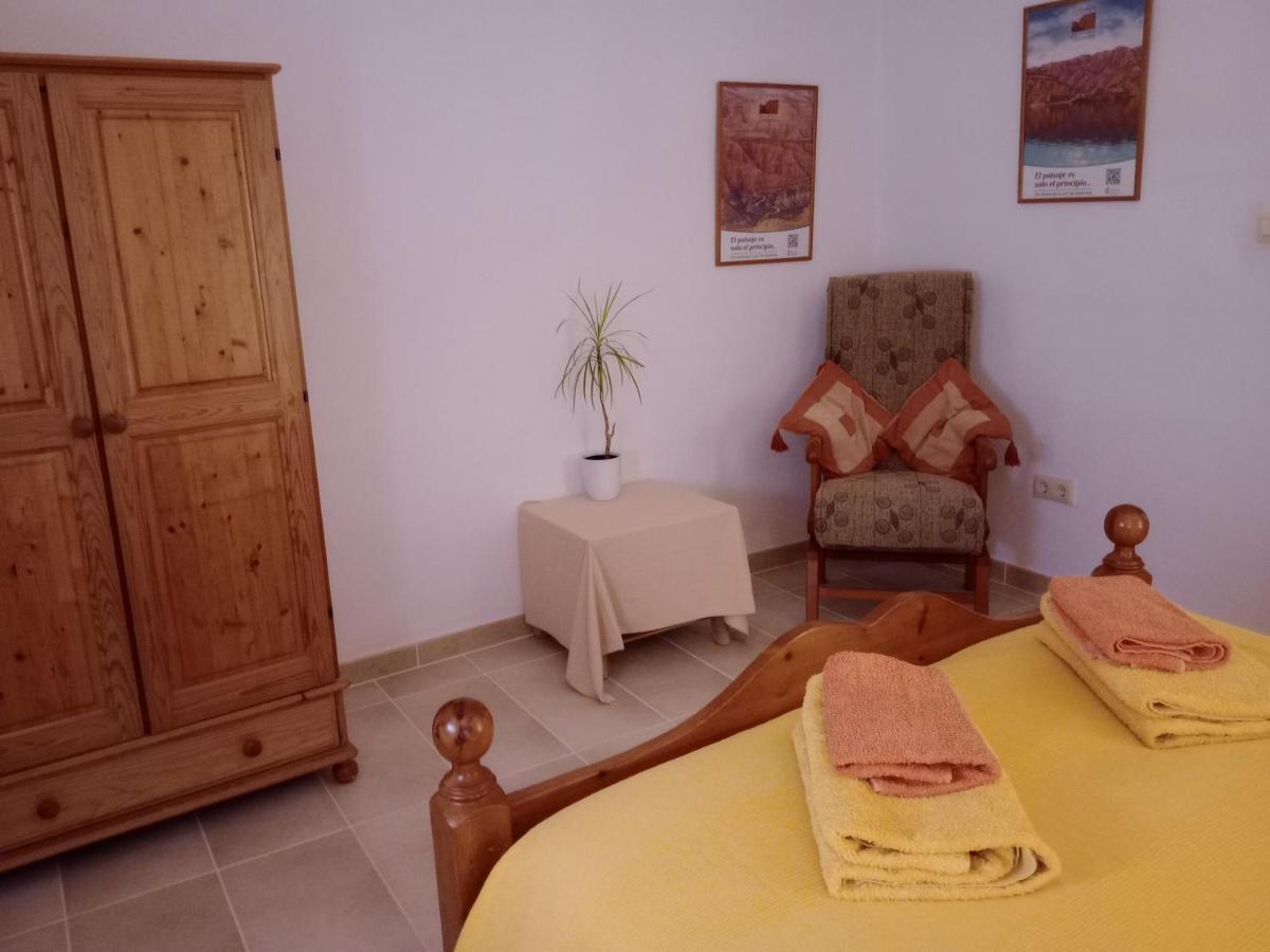 Casa En La Plaza, Hinojares - Ideal For Exploring The Area المظهر الخارجي الصورة