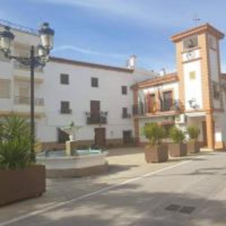 Casa En La Plaza, Hinojares - Ideal For Exploring The Area المظهر الخارجي الصورة